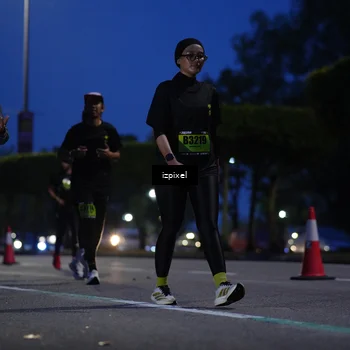 Runner Photo 5476943