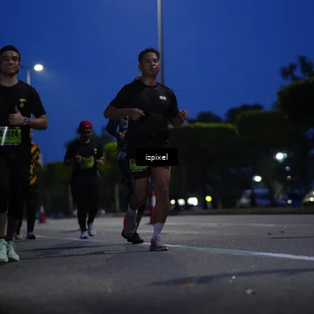 Runner Photo 5476948
