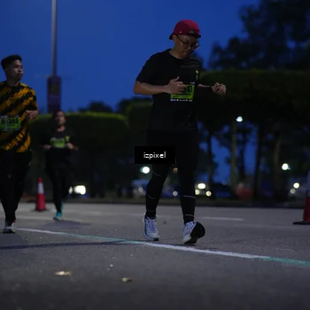 Runner Photo 5476964