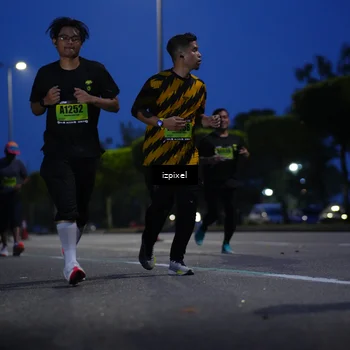 Runner Photo 5476967