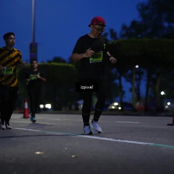 Runner Photo 5476968