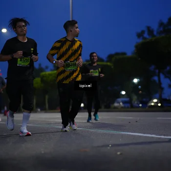 Runner Photo 5476969