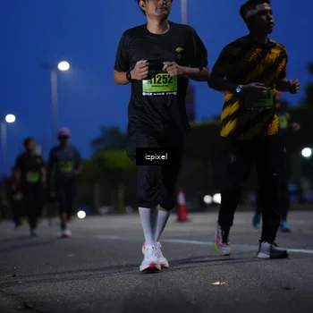 Runner Photo 5476972