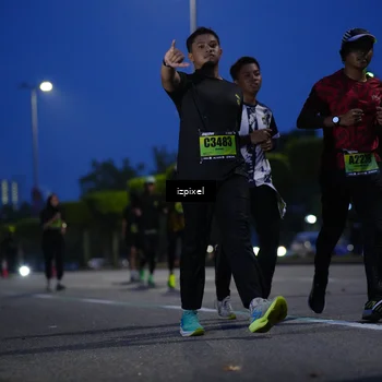 Runner Photo 5476991