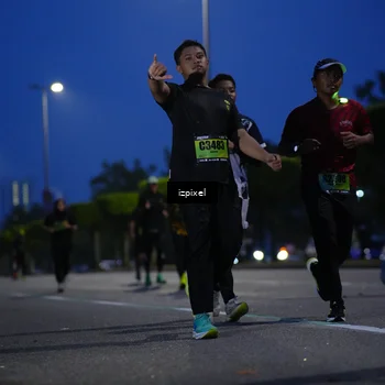 Runner Photo 5476993