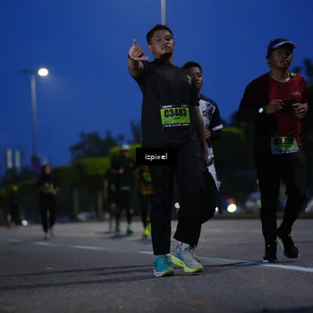 Runner Photo 5476999