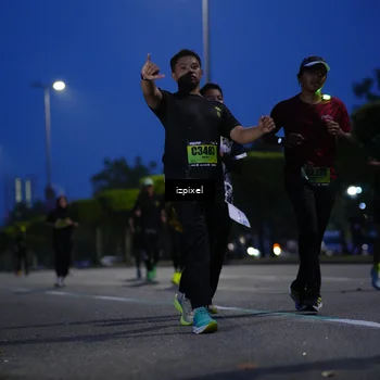 Runner Photo 5477002