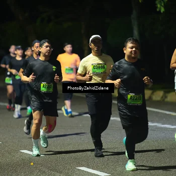 Runner Photo 5477004