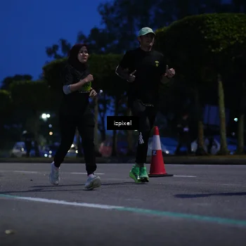 Runner Photo 5477009