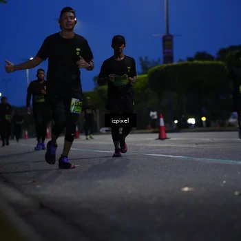 Runner Photo 5477017