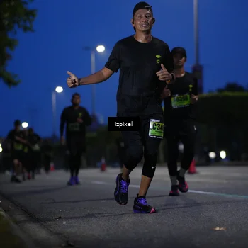 Runner Photo 5477019