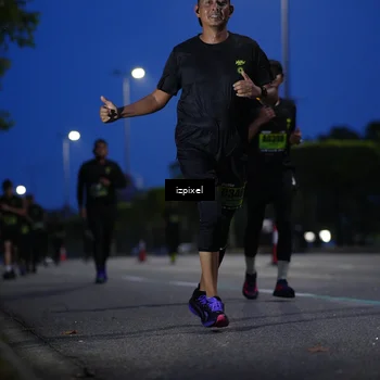 Runner Photo 5477021
