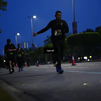 Runner Photo 5477026