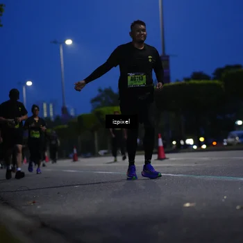 Runner Photo 5477031