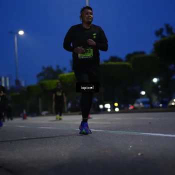 Runner Photo 5477034