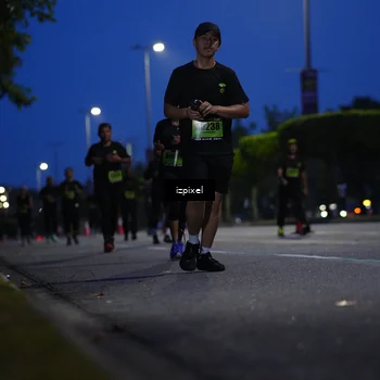 Runner Photo 5477041