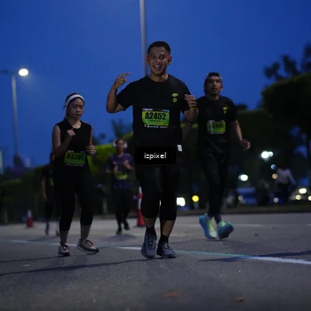Runner Photo 5477082