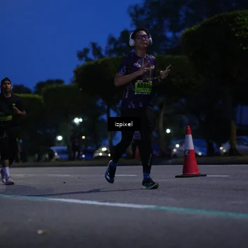 Runner Photo 5477095