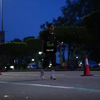 Runner Photo 5477101