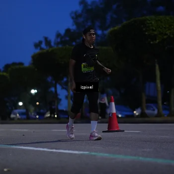Runner Photo 5477108