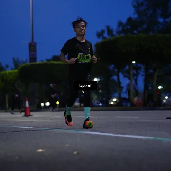 Runner Photo 5477136