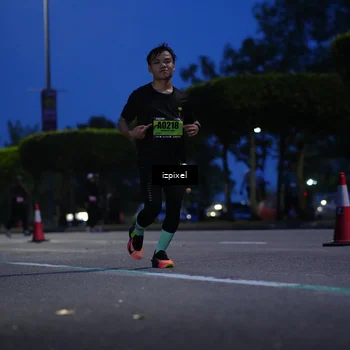 Runner Photo 5477142