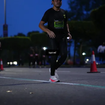 Runner Photo 5477149