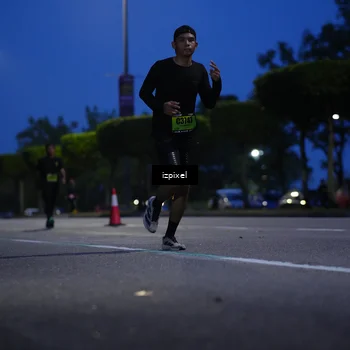 Runner Photo 5477186