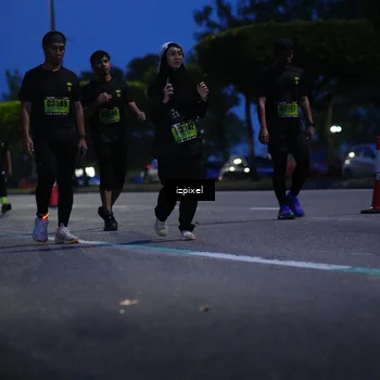 Runner Photo 5477195