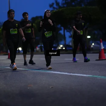 Runner Photo 5477199