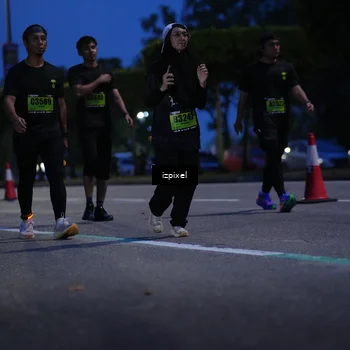 Runner Photo 5477204