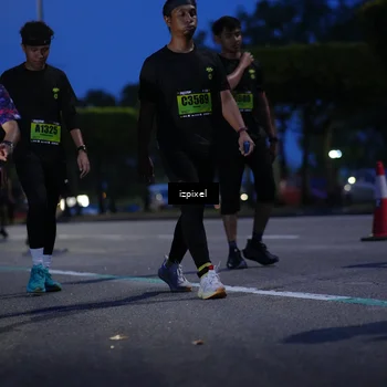 Runner Photo 5477210