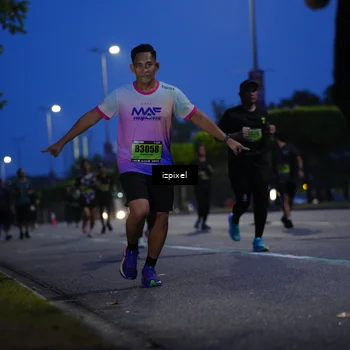 Runner Photo 5477224