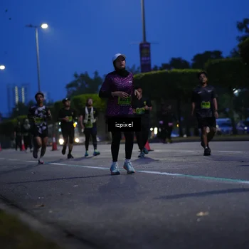 Runner Photo 5477236