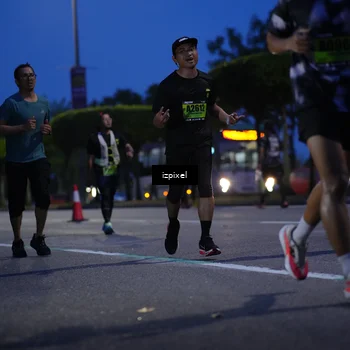 Runner Photo 5477264