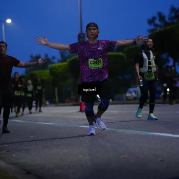 Runner Photo 5477278