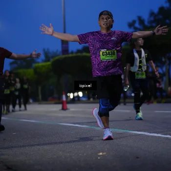 Runner Photo 5477284