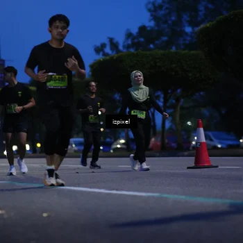 Runner Photo 5477312