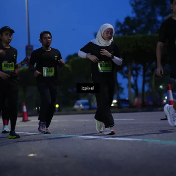 Runner Photo 5477316