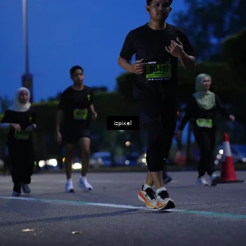 Runner Photo 5477317