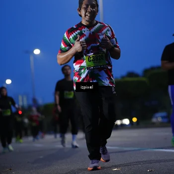 Runner Photo 5477331
