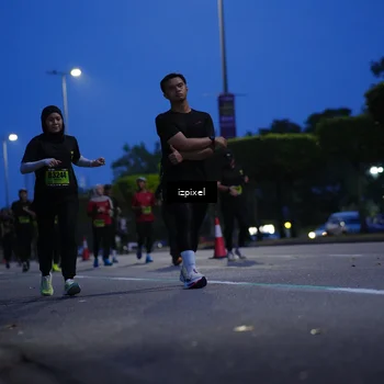 Runner Photo 5477341