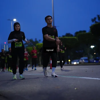 Runner Photo 5477344