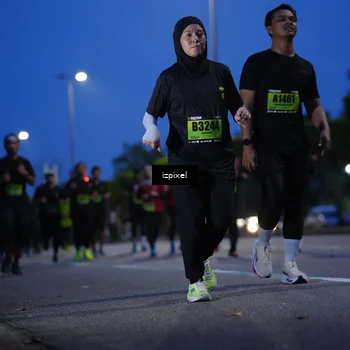 Runner Photo 5477349