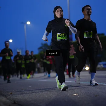 Runner Photo 5477351