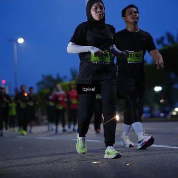 Runner Photo 5477354