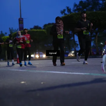 Runner Photo 5477362