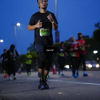 Runner Photo 5477364