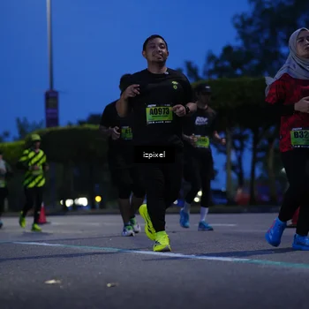 Runner Photo 5477375