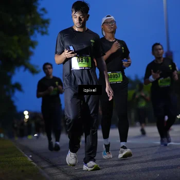 Runner Photo 5477401